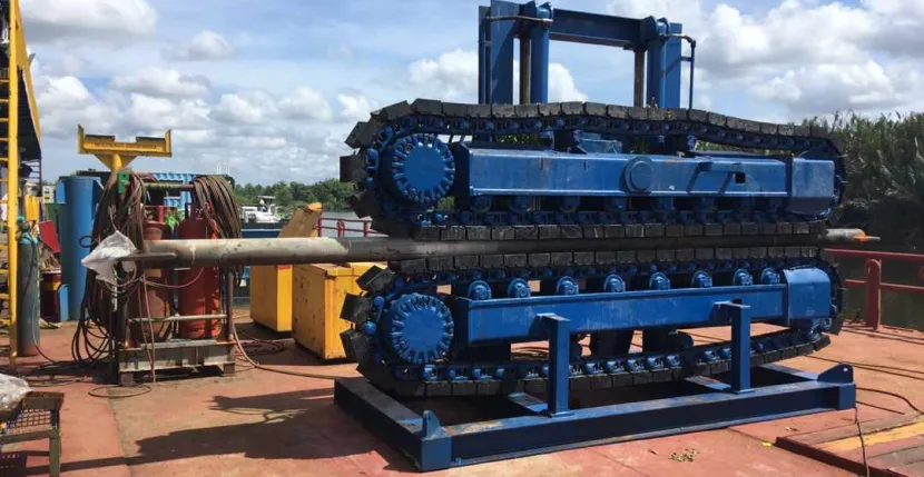 PIPE TENSIONER
